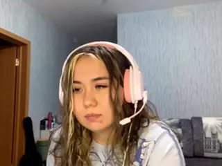 MarianGreaves's Live Sex Cam Show