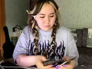MarianGreaves's Live Sex Cam Show