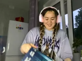 MarianGreaves's Live Sex Cam Show