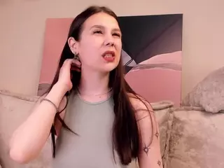 MiraHills's Live Sex Cam Show