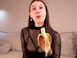 MiraHills's Live Sex Cam Show
