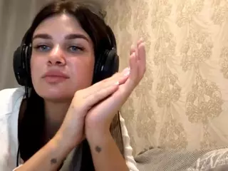 Alisa's Live Sex Cam Show
