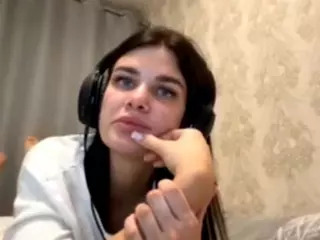 Alisa's Live Sex Cam Show