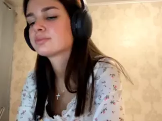 Alisa's Live Sex Cam Show