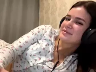 Alisa's Live Sex Cam Show