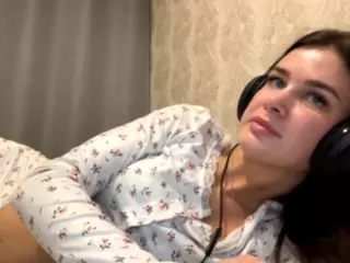 Alisa's Live Sex Cam Show