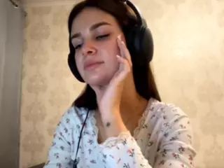 Alisa's Live Sex Cam Show