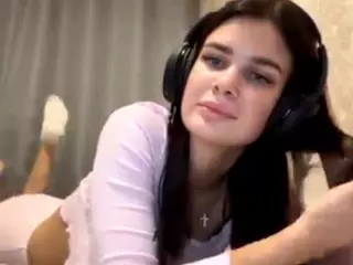 Alisa's Live Sex Cam Show