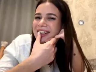 Alisa's Live Sex Cam Show