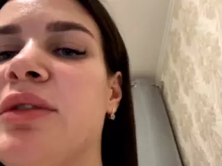 Alisa's Live Sex Cam Show