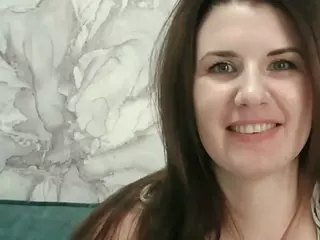 PhilomenaHellums's Live Sex Cam Show