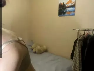 SunnivaCrosier's Live Sex Cam Show