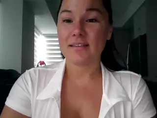 sweetheartgia's Live Sex Cam Show