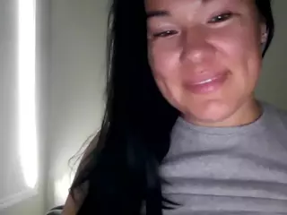 sweetheartgia's Live Sex Cam Show