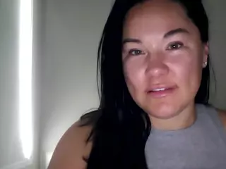 sweetheartgia's Live Sex Cam Show