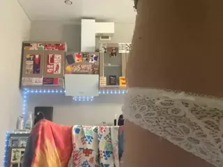 MilaKelsey's Live Sex Cam Show