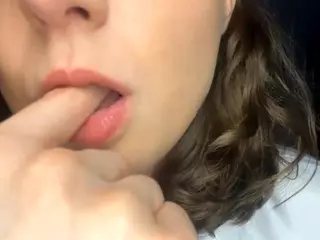 MilaKelsey's Live Sex Cam Show