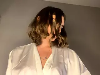 MilaKelsey's Live Sex Cam Show