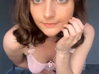 MilaKelsey's Live Sex Cam Show