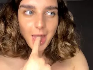 MilaKelsey's Live Sex Cam Show