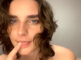 MilaKelsey's Live Sex Cam Show