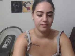 anthonelaaqueen's Live Sex Cam Show