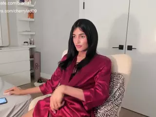 Ariiia's Live Sex Cam Show