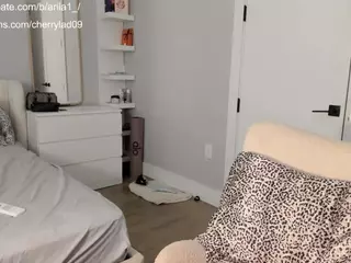 Ariiia's Live Sex Cam Show