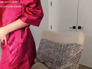 Ariiia's Live Sex Cam Show