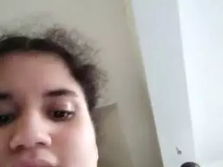 EllyG3's Live Sex Cam Show