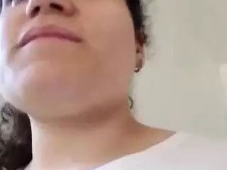 EllyG3's Live Sex Cam Show