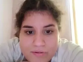 EllyG3's Live Sex Cam Show