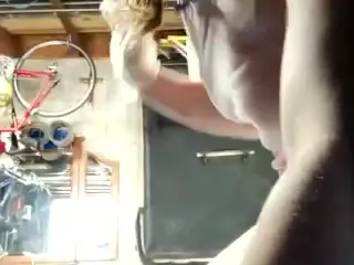 EllyG3's Live Sex Cam Show