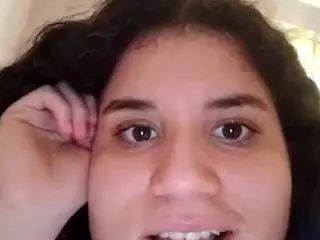 EllyG3's Live Sex Cam Show
