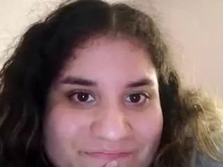 EllyG3's Live Sex Cam Show