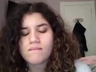 EllyG3's Live Sex Cam Show