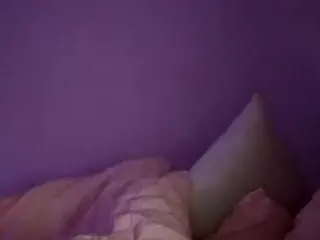 EllyG3's Live Sex Cam Show