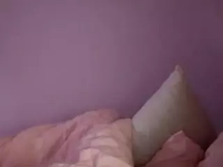 EllyG3's Live Sex Cam Show