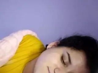 EllyG3's Live Sex Cam Show