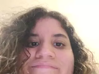 EllyG3's Live Sex Cam Show