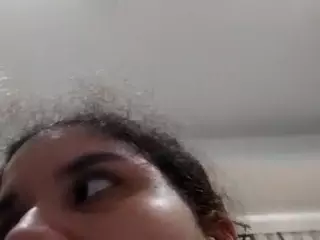 EllyG3's Live Sex Cam Show