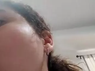 EllyG3's Live Sex Cam Show