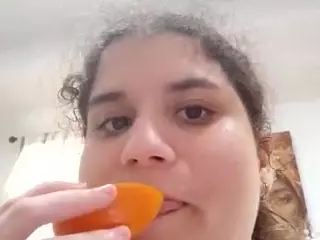 EllyG3's Live Sex Cam Show