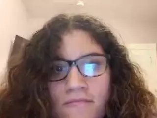 EllyG3's Live Sex Cam Show