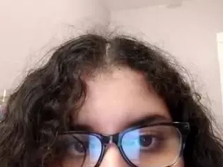 EllyG3's Live Sex Cam Show