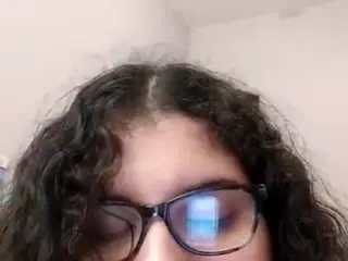 EllyG3's Live Sex Cam Show