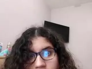 EllyG3's Live Sex Cam Show