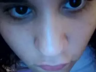 EllyG3's Live Sex Cam Show