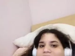 EllyG3's Live Sex Cam Show