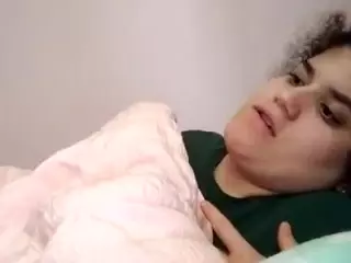 EllyG3's Live Sex Cam Show